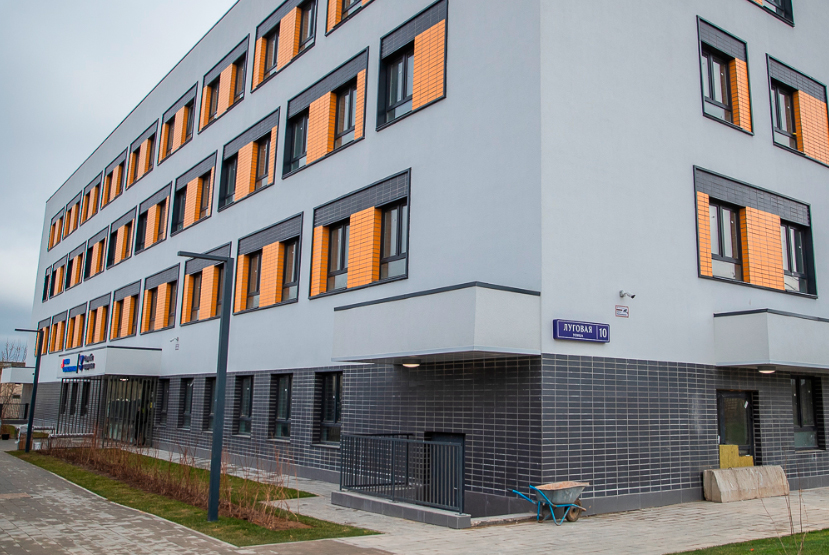 Проверка хода строительства новой поликлиники в р. п. Заречье Одинцовского округа