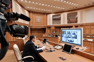 11 ноября 2020 года, Председатель Контрольно-счетной палаты Одинцовского городского округа Московской области Ермолаев Никита Андреевич, принял участие в публичных слушаниях по проекту бюджета Московской области на 2021 год и на плановый период 2022 и 2023 годов в режиме видеоконференцсвязи