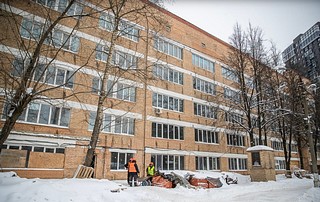 Глава Одинцовского округа Андрей Иванов проверил ход капитального ремонта хирургического корпуса Одинцовской областной больницы. В инспекции хода работ также принял участие председатель КСП Одинцовского округа Никита Ермолаев